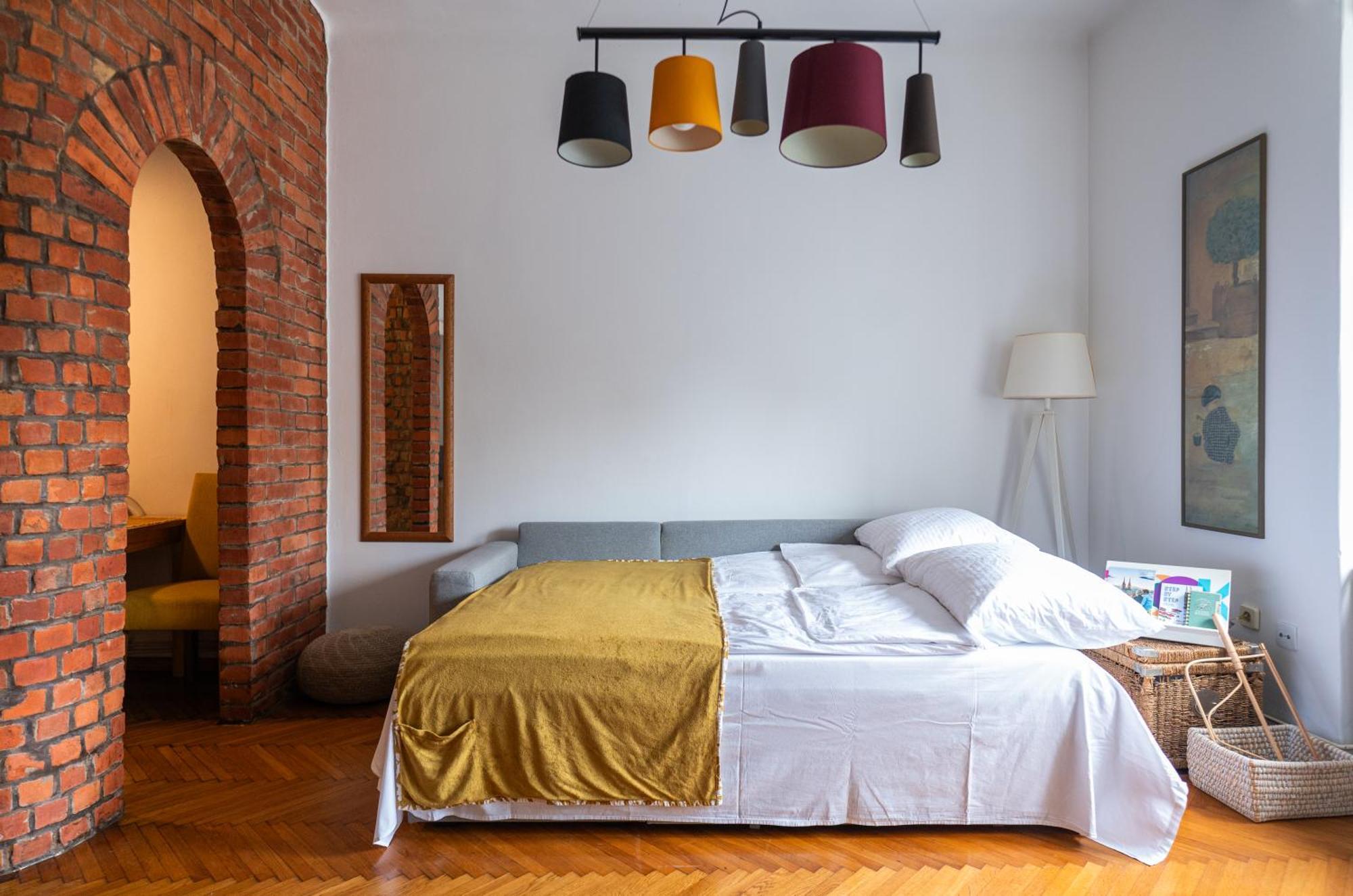 Bricks & Bikes Apartment ซาเกร็บ ภายนอก รูปภาพ